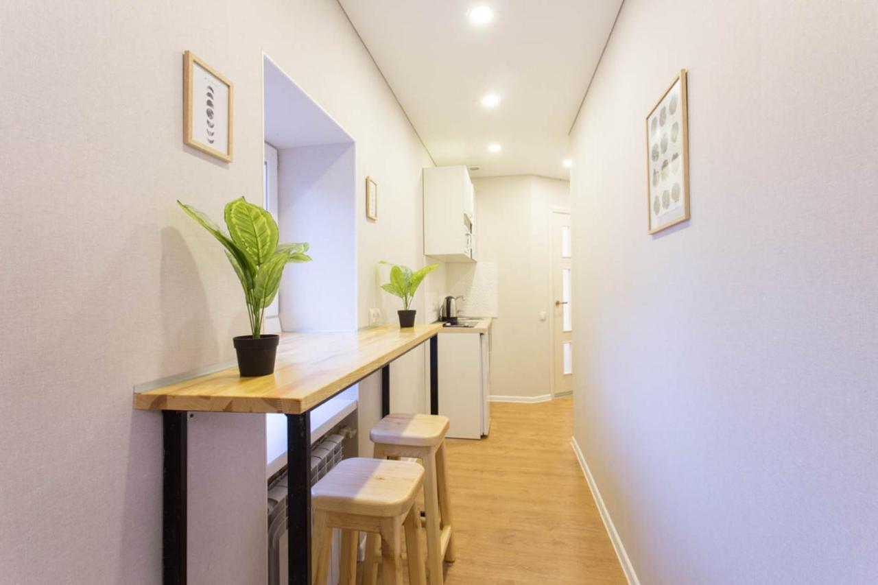 Studio Near Metro Yaroslava Mudroho, Universytet - Mykoly Khvylovoho Str 5-3 คาร์คิฟ ภายนอก รูปภาพ