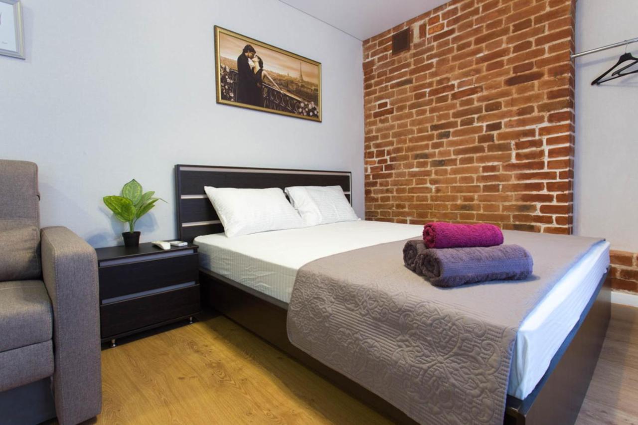 Studio Near Metro Yaroslava Mudroho, Universytet - Mykoly Khvylovoho Str 5-3 คาร์คิฟ ภายนอก รูปภาพ