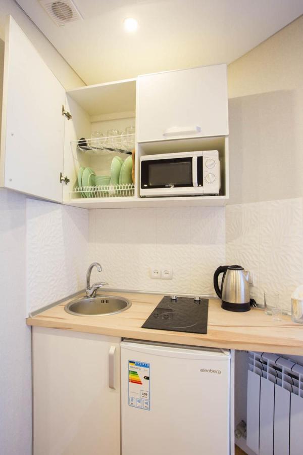 Studio Near Metro Yaroslava Mudroho, Universytet - Mykoly Khvylovoho Str 5-3 คาร์คิฟ ภายนอก รูปภาพ