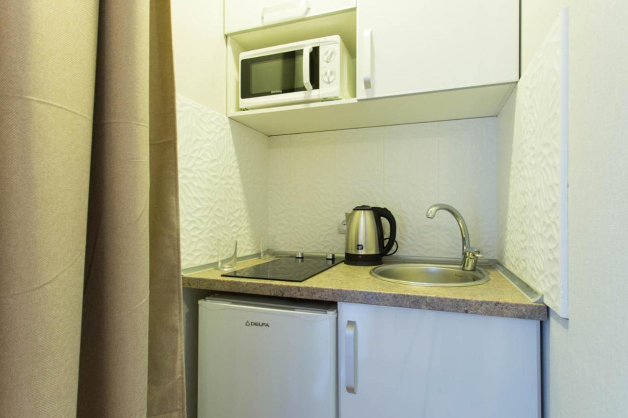 Studio Near Metro Yaroslava Mudroho, Universytet - Mykoly Khvylovoho Str 5-3 คาร์คิฟ ภายนอก รูปภาพ
